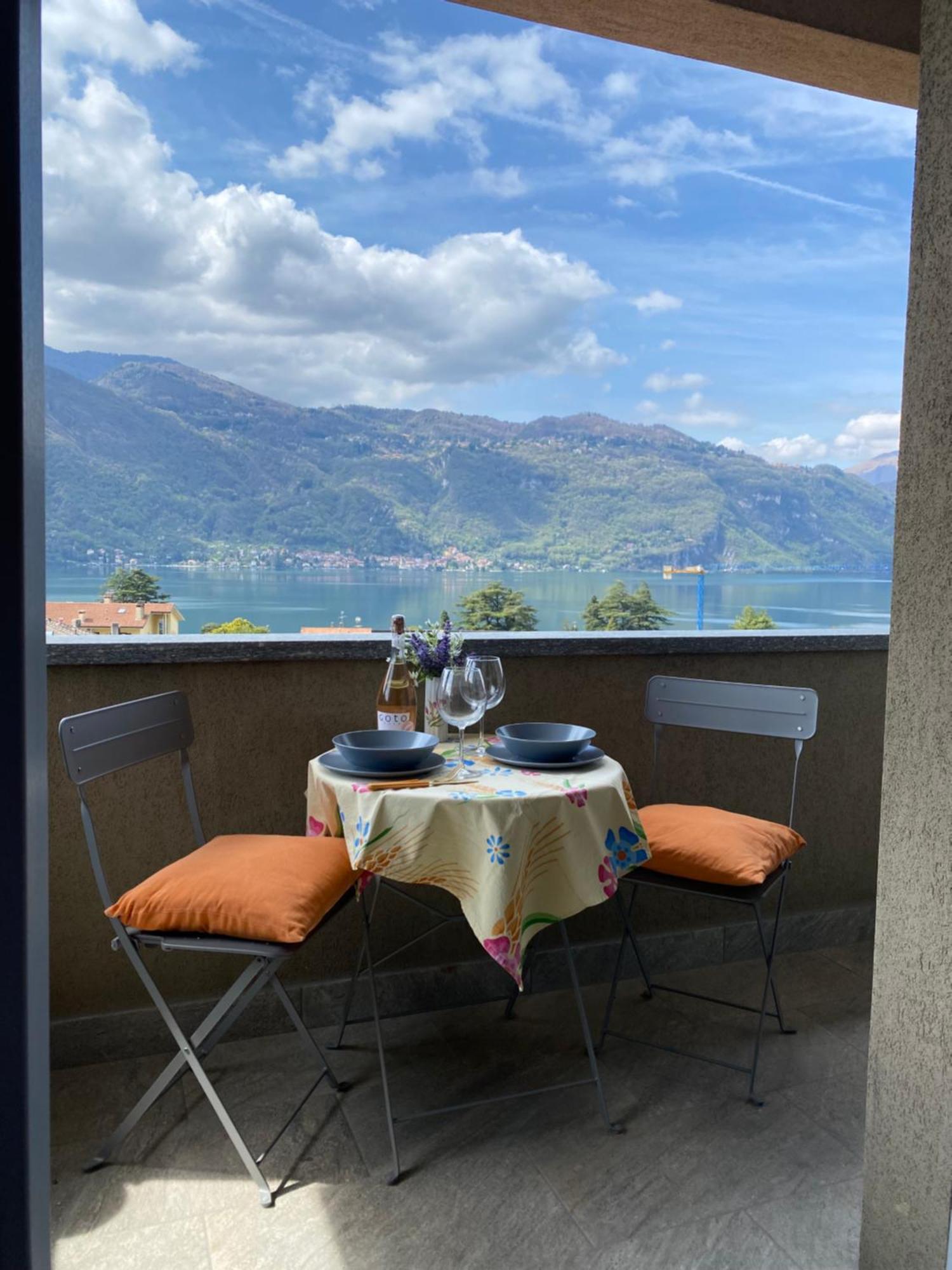 2 Cuori Al Lago - Appartamento In Villetta Singola مانديلو ديل لاريو المظهر الخارجي الصورة