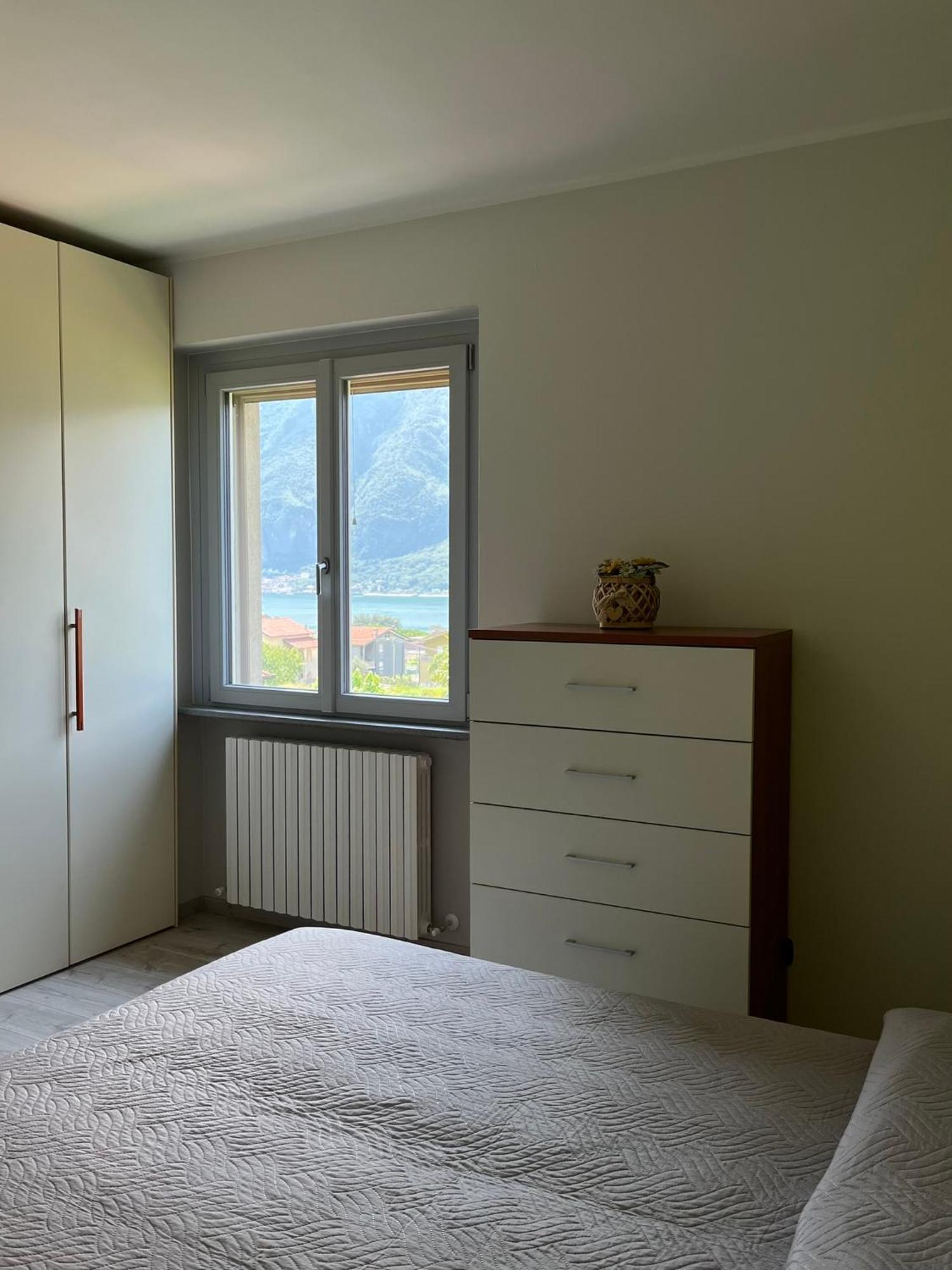 2 Cuori Al Lago - Appartamento In Villetta Singola مانديلو ديل لاريو المظهر الخارجي الصورة